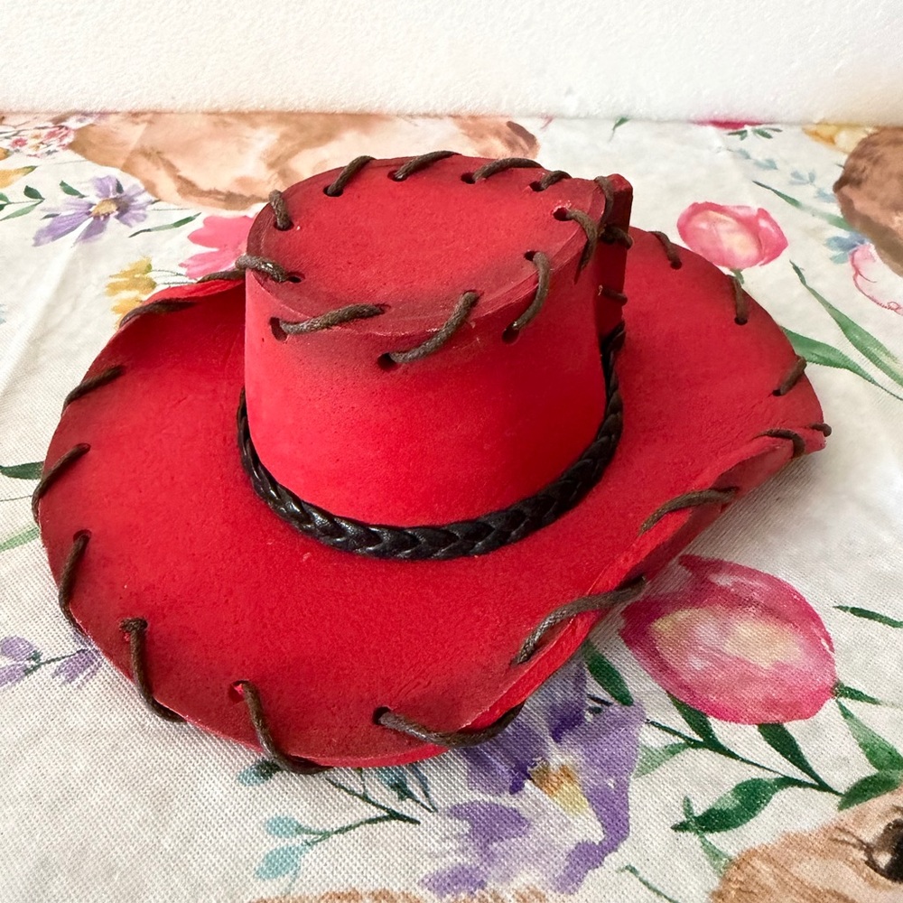 RED COWBOY HAT - Toy Story 2~18" Jesse Cowgirl -Woody's Roundup type